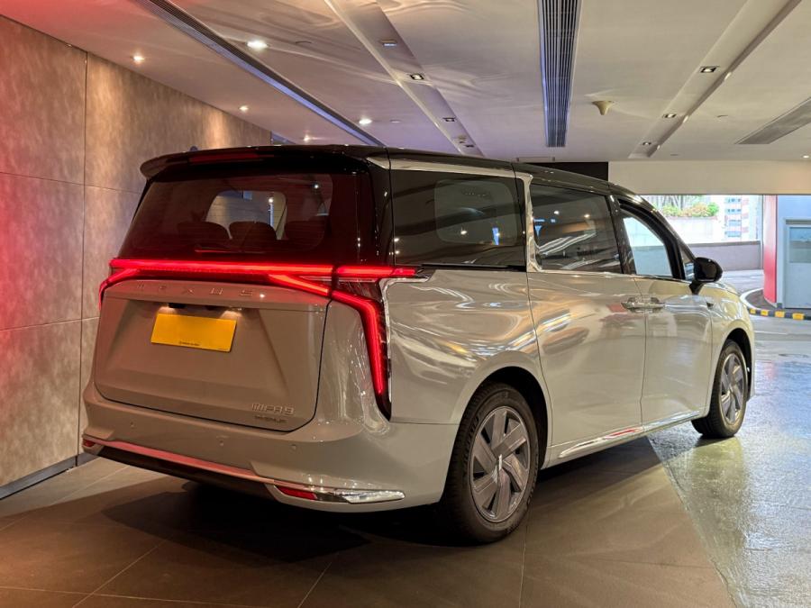 MIFA 9 PREMIUM - Image 2