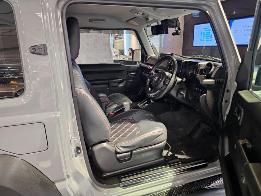 JIMMY 1.5 4WD 4AT - Image 2