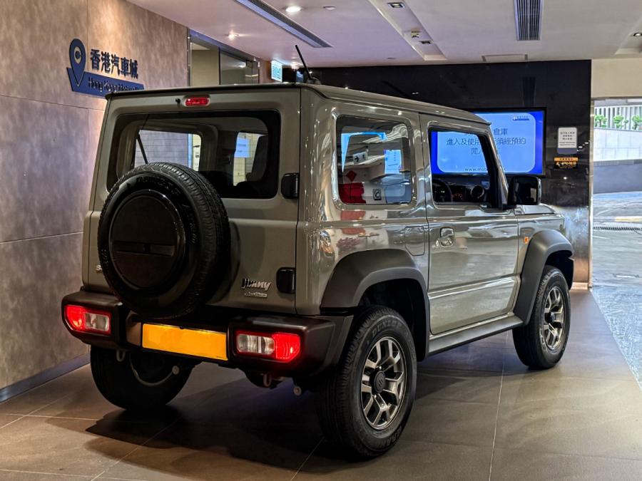 Jimny 1.5 A/T - Image 2