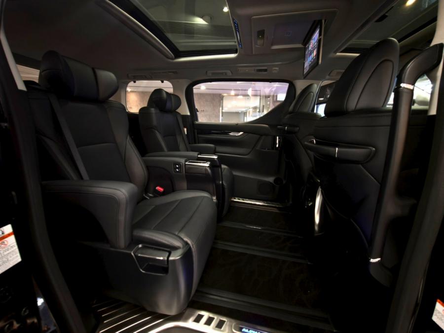 ALPHARD - Image 13