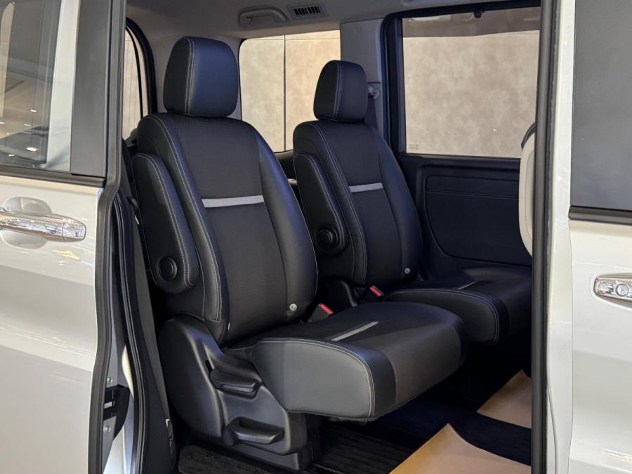 Stepwgn Hybrid EX cool - Image 7