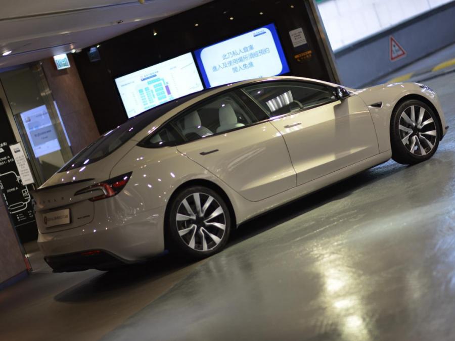 MODEL 3 LONGE RANGE AWD - Image 6