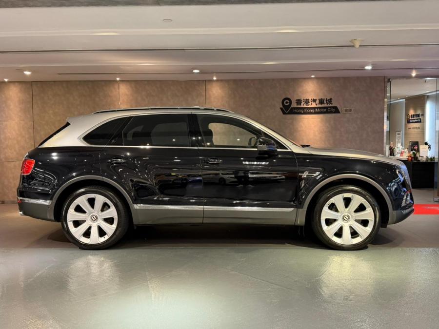 BENTAYGA V8 - Image 2