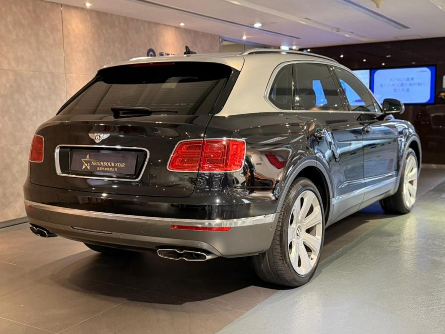 BENTAYGA V8 - Image 3