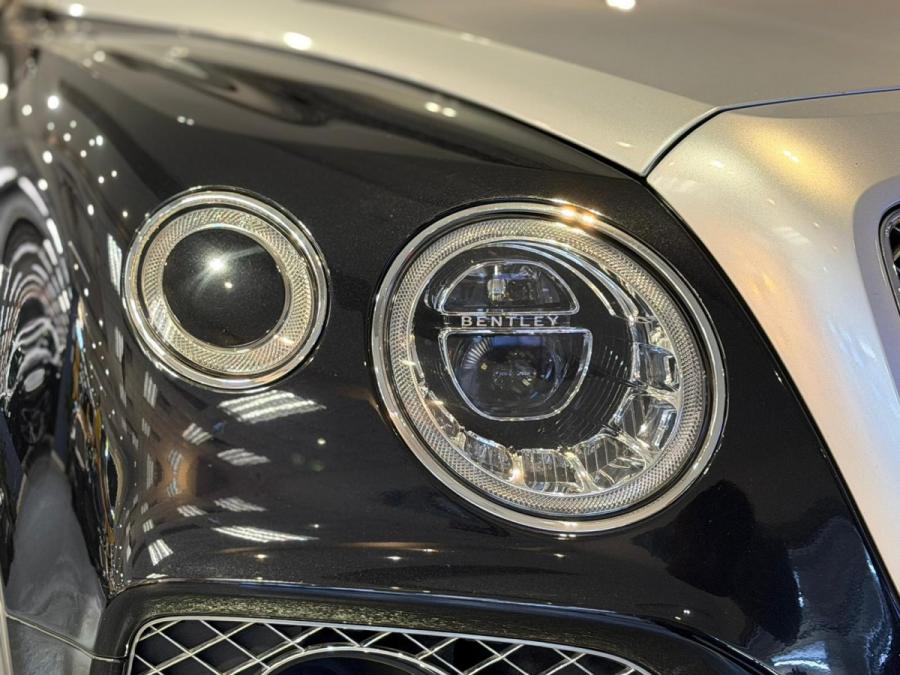 BENTAYGA V8 - Image 5