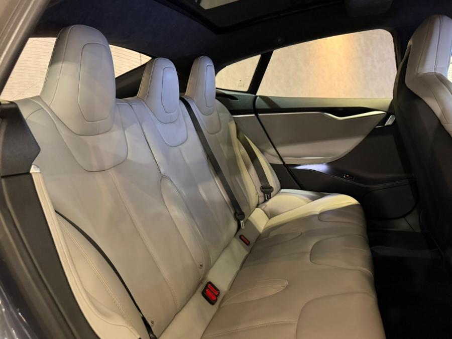 MODEL S 90 KWH PERFORMANCE - Image 10