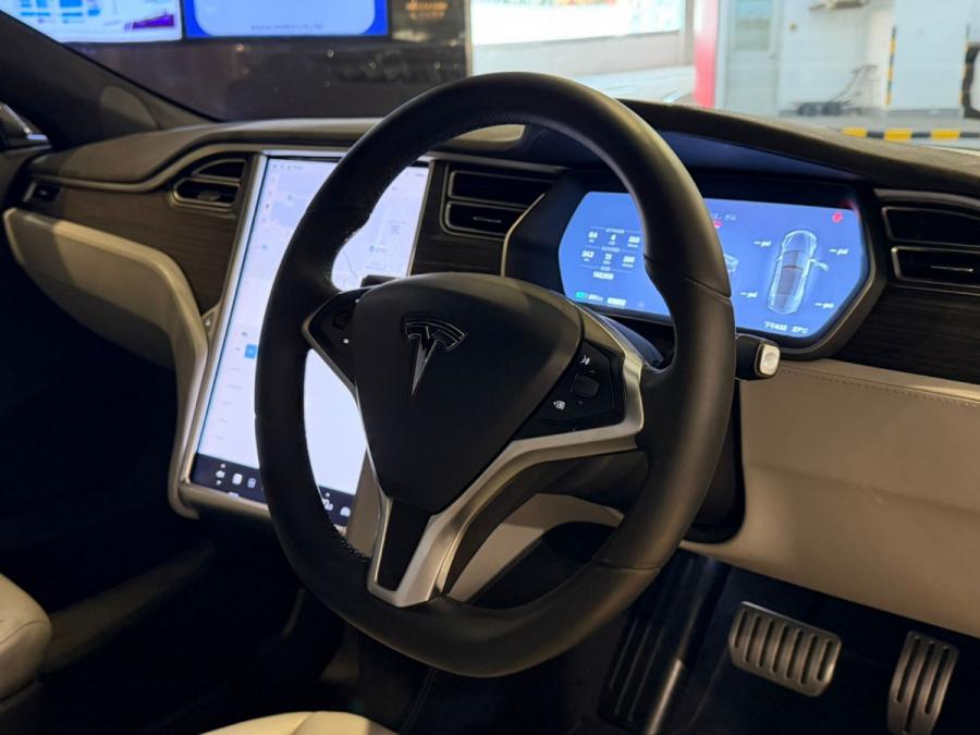 MODEL S 90 KWH PERFORMANCE - Image 7