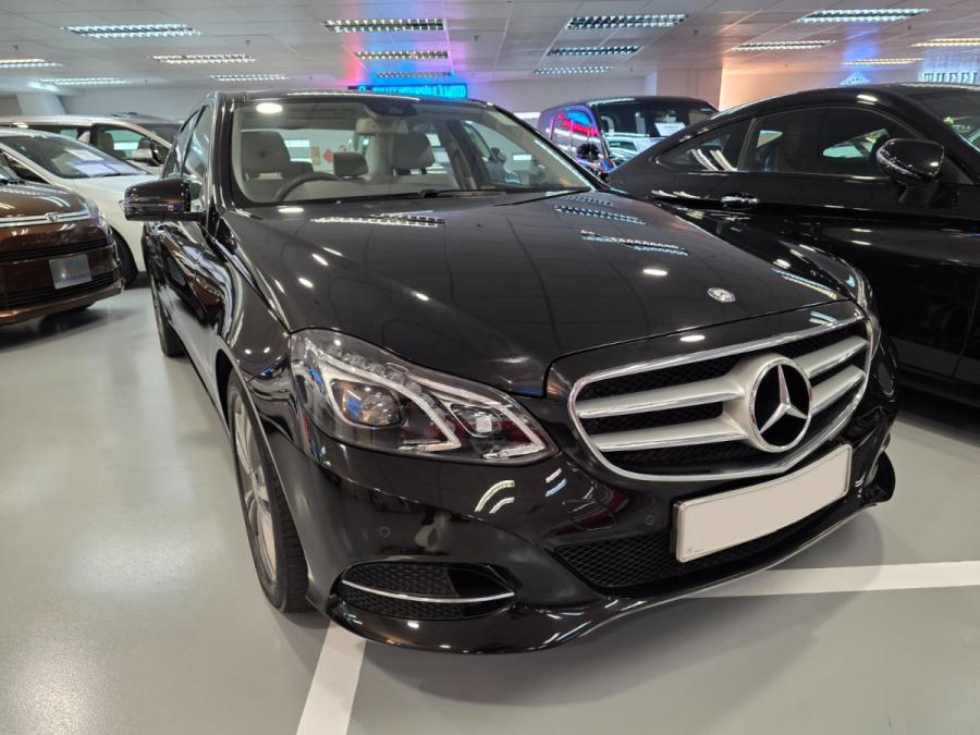 E200 Facelift Premium Edition - Image 3