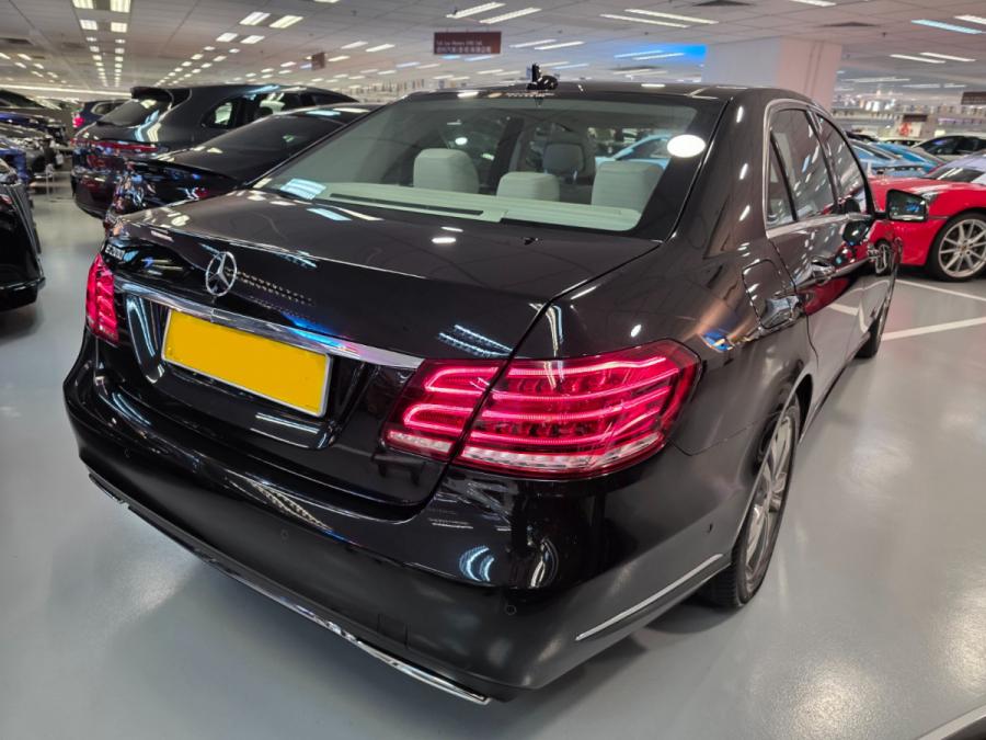 E200 Facelift Premium Edition - Image 8