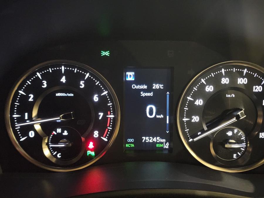 Alphard Executive Lounge - Image 3