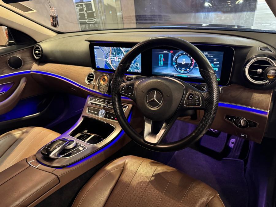 E200 AVANTGARDE - Image 4