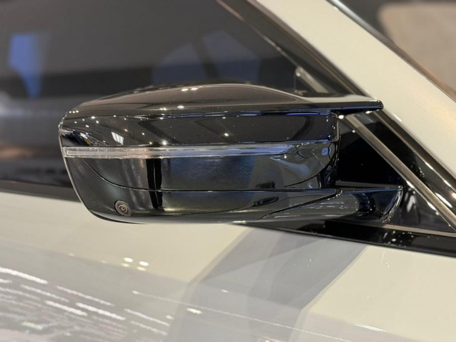 M3 COMPETITION SALOON - Image 15