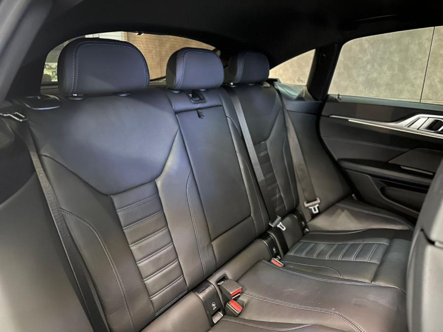 I4 M50 GRAN COUPE - Image 10