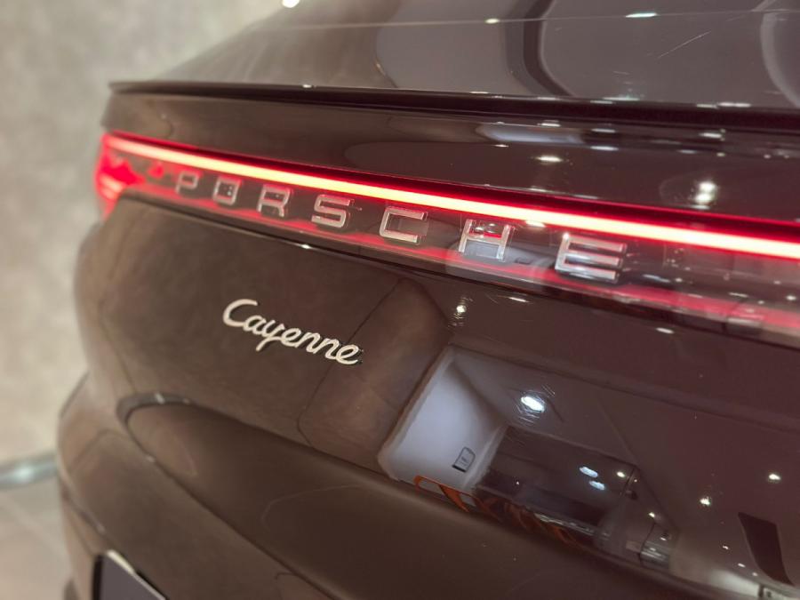 CAYENNE COUPE - Image 5