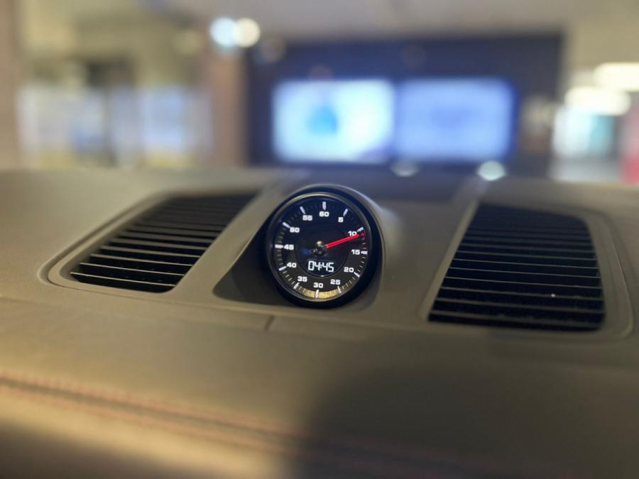 CAYENNE COUPE - Image 9