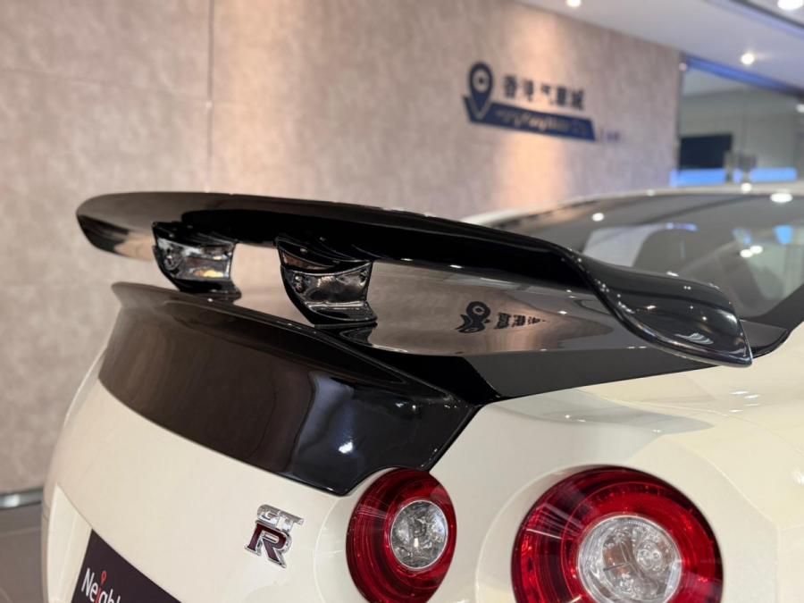 GT-R - Image 2