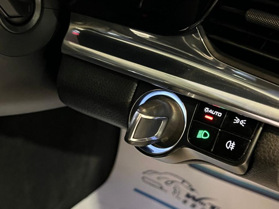 Panamera 3.0T - Image 10