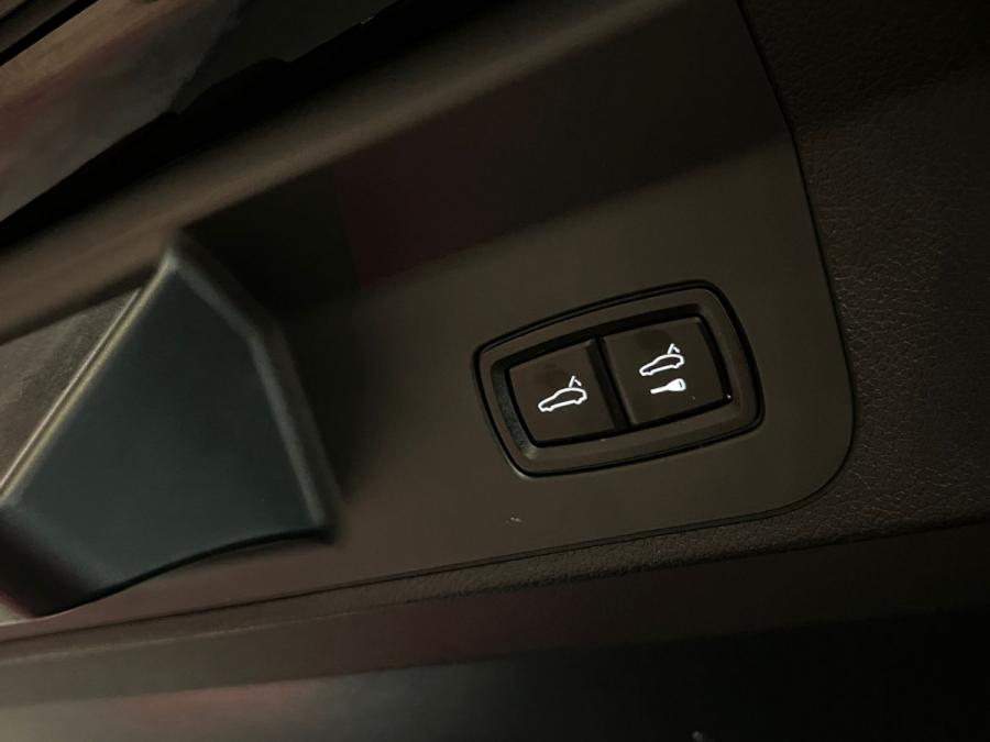 Panamera 3.0T - Image 11