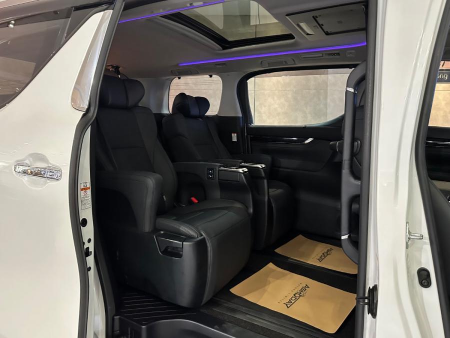 Alphard 2.5 SC - Image 4