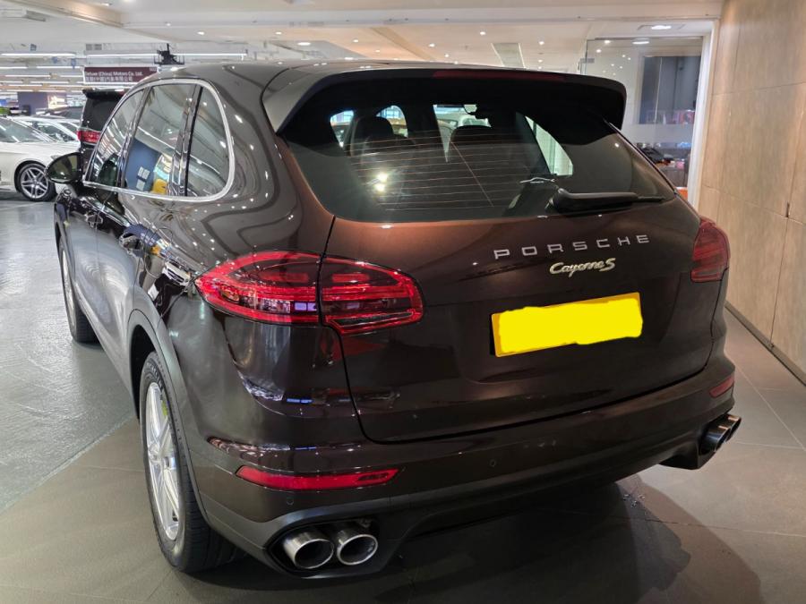 CAYENNE S E-HYBRID - Image 3