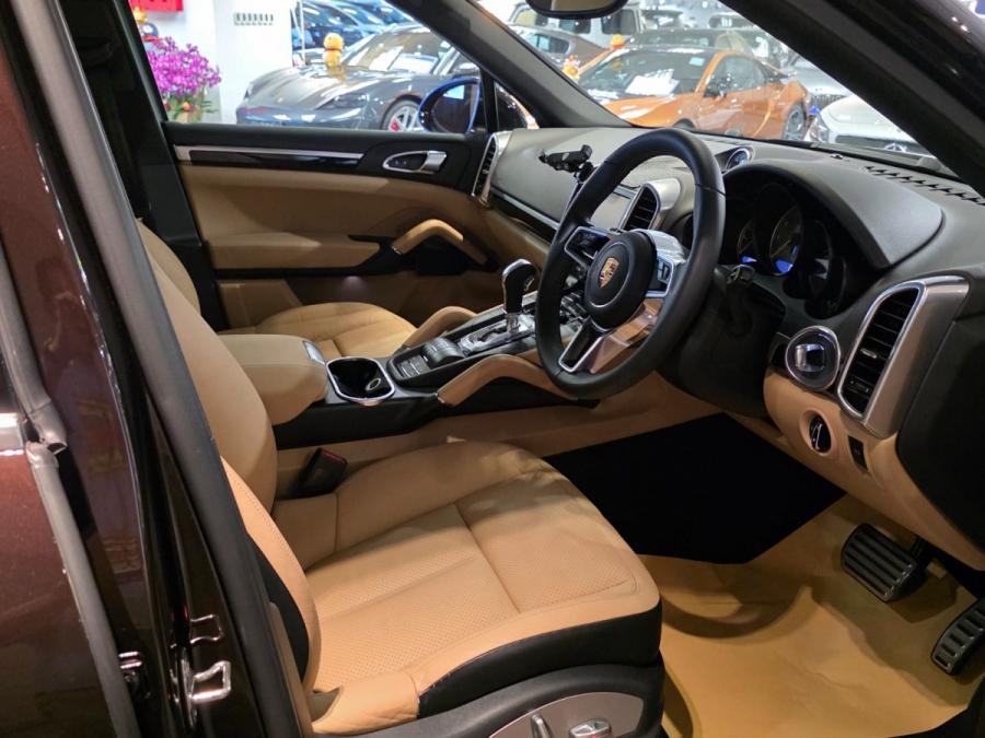 CAYENNE S E-HYBRID - Image 6