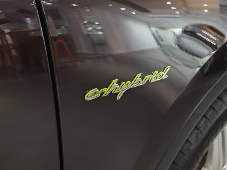 CAYENNE S E-HYBRID - Image 9