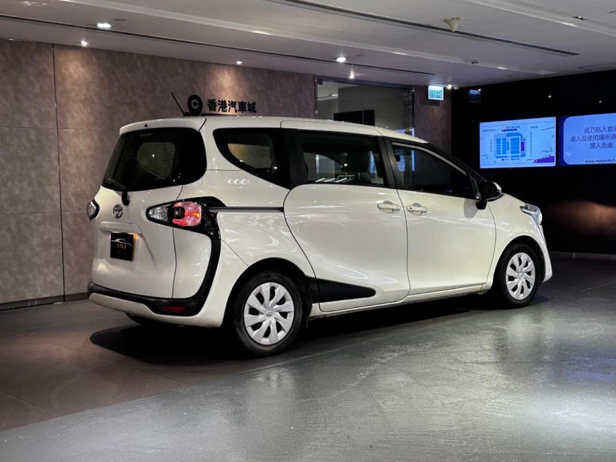 Sienta 1.5L - Image 2