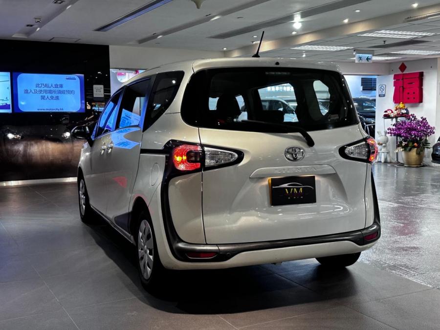 Sienta 1.5L - Image 4