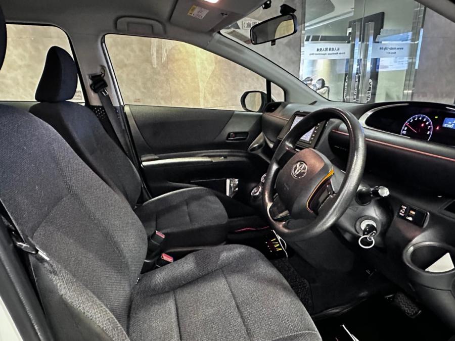 Sienta 1.5L - Image 5