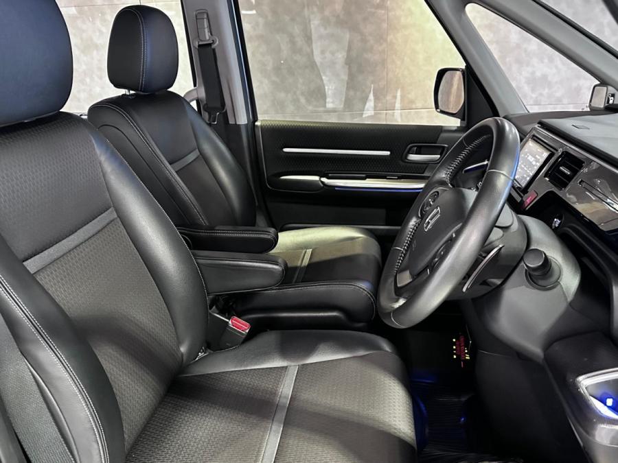 Stepwgn Spada 1.5T - Image 6