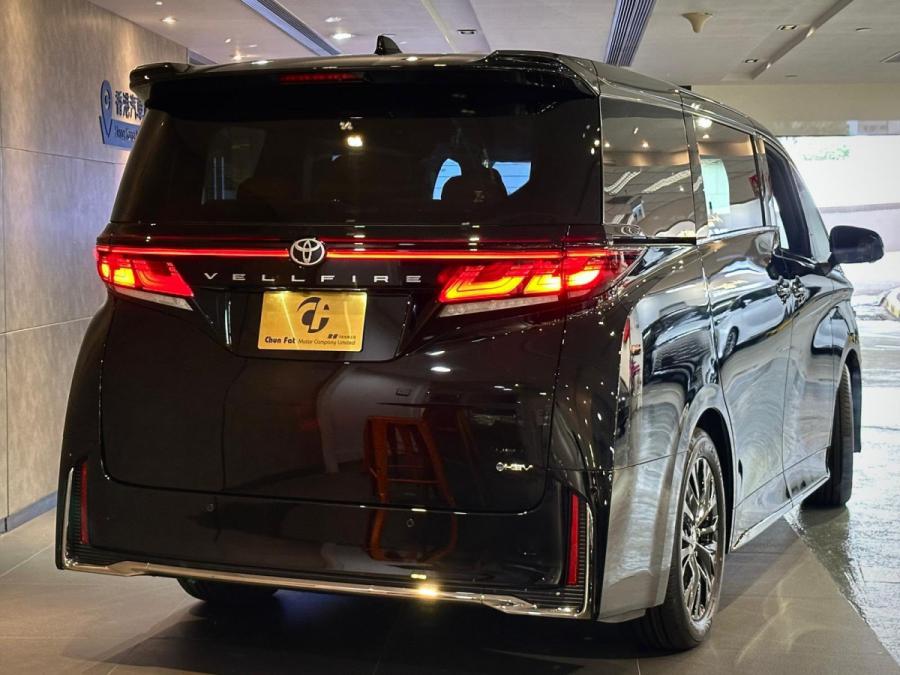 VELLFIRE 2.5 HYBRID HEV - Image 2