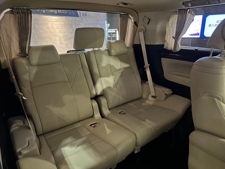 Alphard 3.5 - Image 5