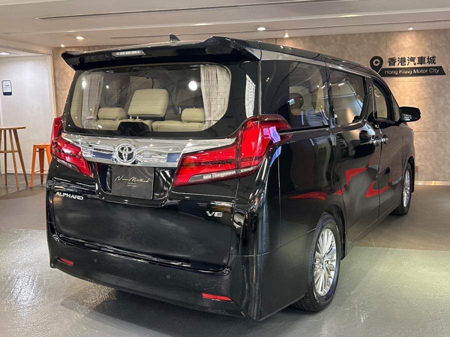 Alphard 3.5 - Image 2