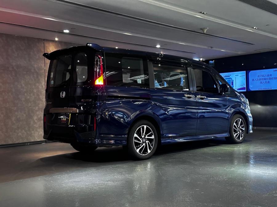 STEPWGN SPADA 1.5T - Image 2