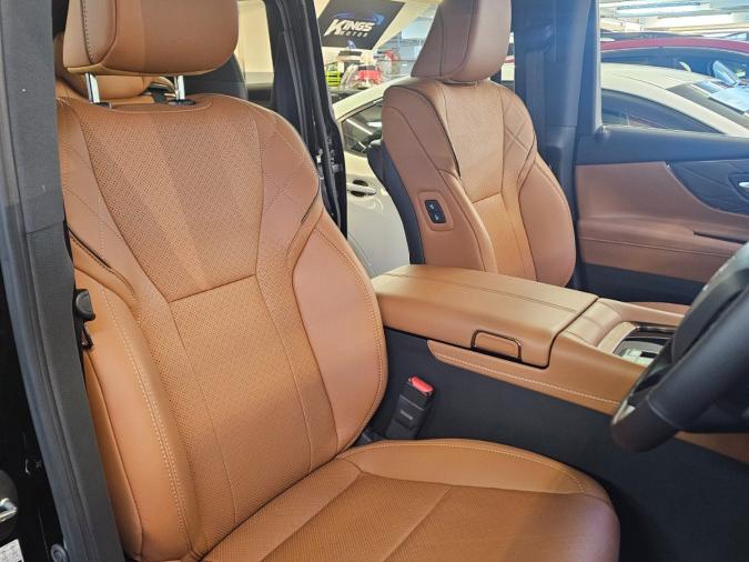 VELLFIRE Z PREMIER 2.4T - Image 3