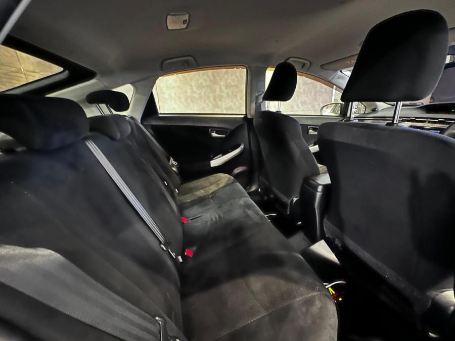 PRIUS Hybrid 1.8 - Image 7