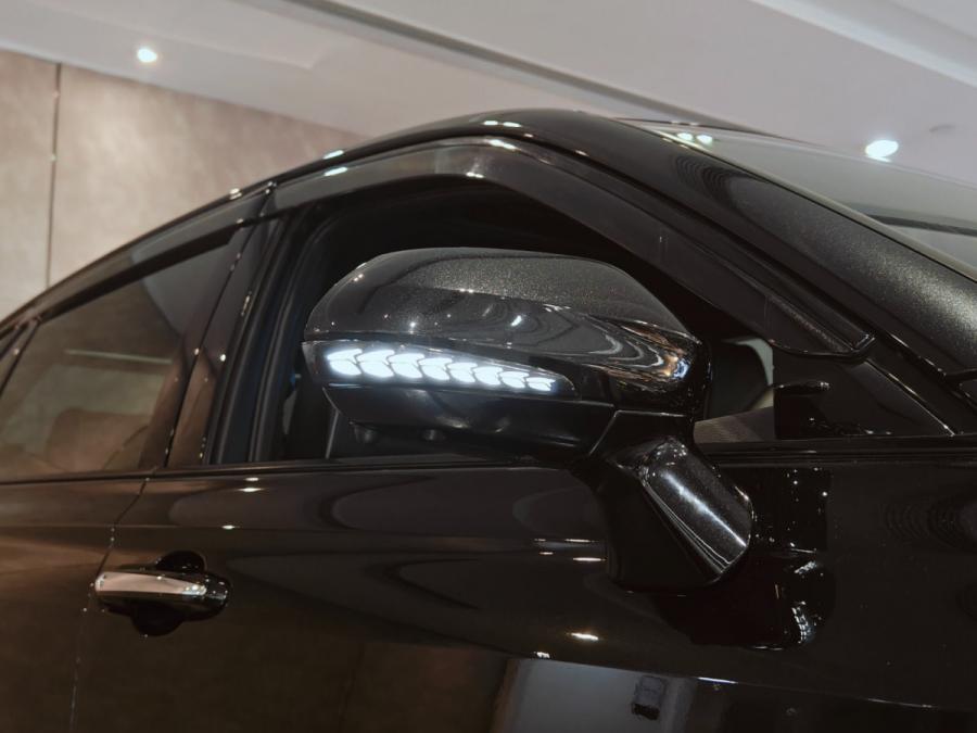 Crown Hybrid - Image 20