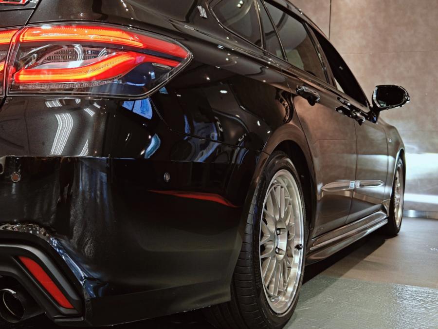 Crown Hybrid - Image 19