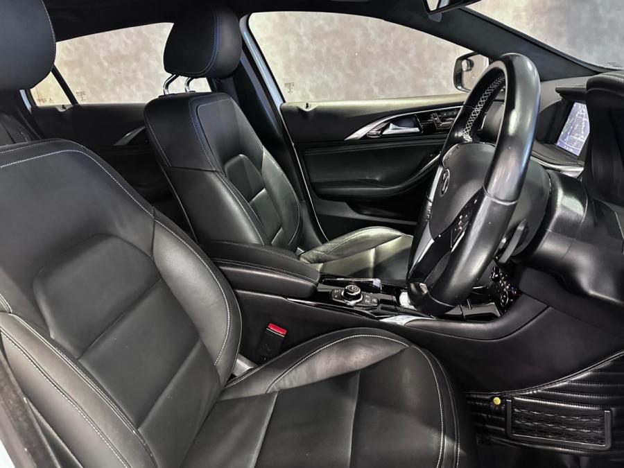 QX30 2.0T SENSORY - Image 6