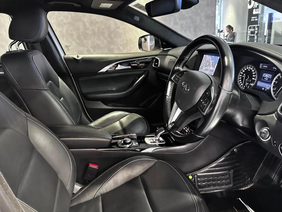 QX30 2.0T SENSORY - Image 5