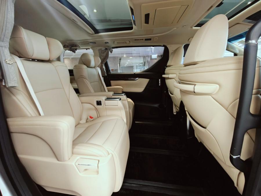 ALPHARD 3.5 - Image 9