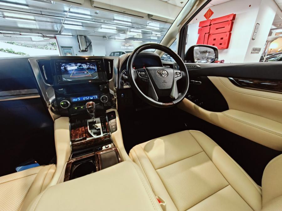 ALPHARD 3.5 - Image 10