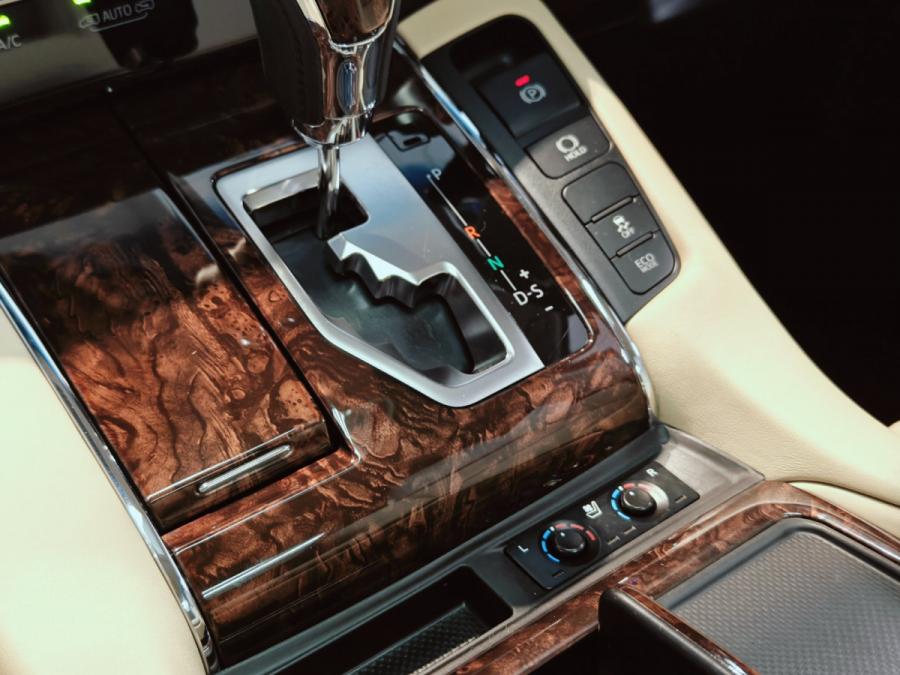 ALPHARD 3.5 - Image 5