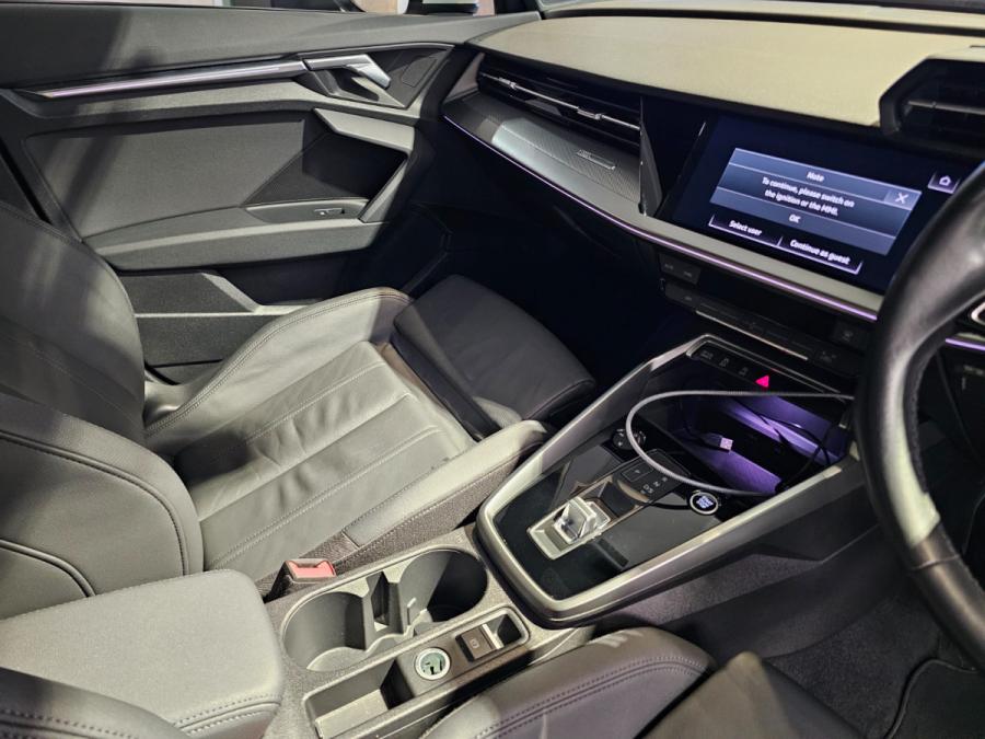 A3 SPORTBACK 35 TFSI S LINE - Image 3