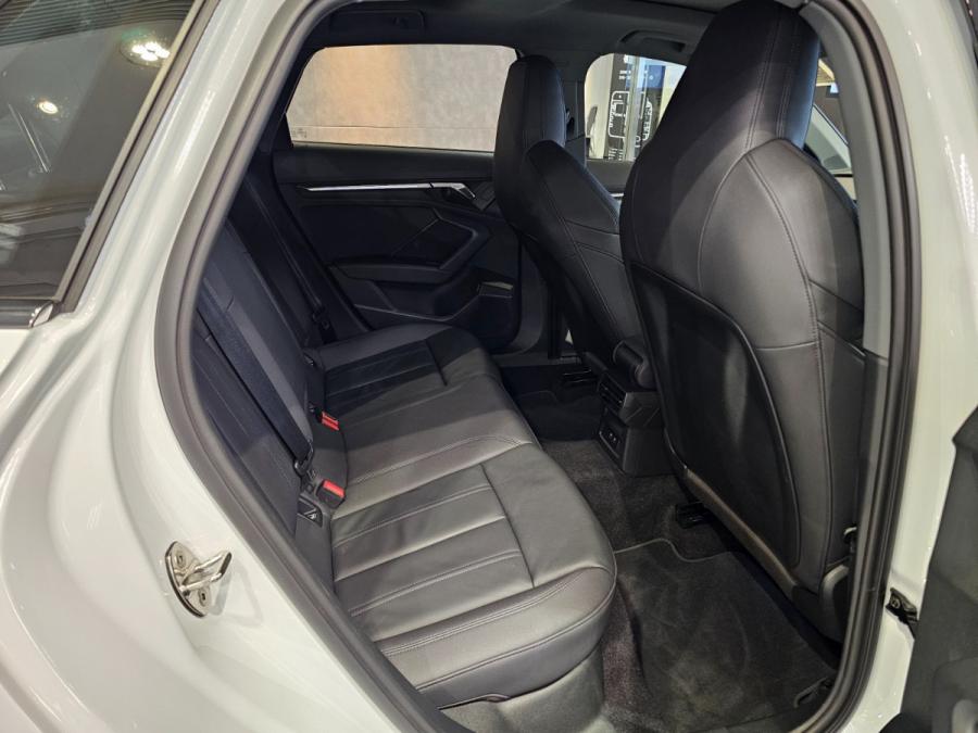 A3 SPORTBACK 35 TFSI S LINE - Image 4