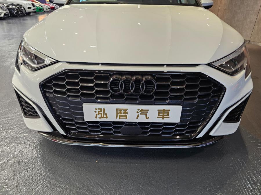 A3 SPORTBACK 35 TFSI S LINE - Image 7