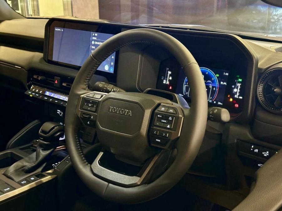 LC250 FIRST EDITION - Image 4