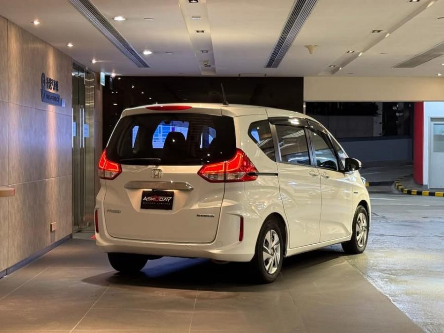 Freed Hybrid GB7 - Image 10