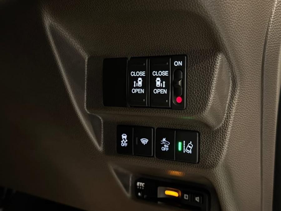 Freed Hybrid GB7 - Image 9