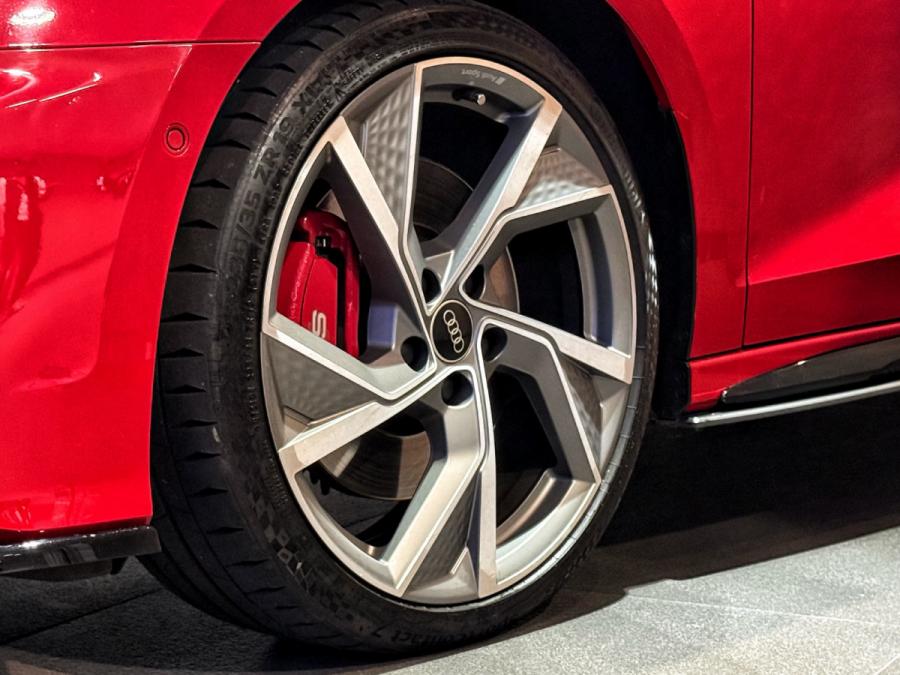 S3 Sedan Quattro - Image 3